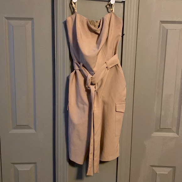 New York & Co. cream romper - Picture 1 of 1